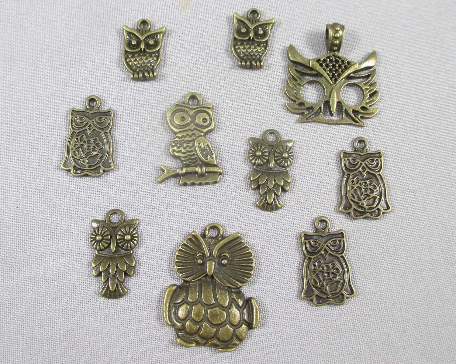 50% OFF!! Mixed Owl Charms Antique Bronze Tone 10pcs (1955)