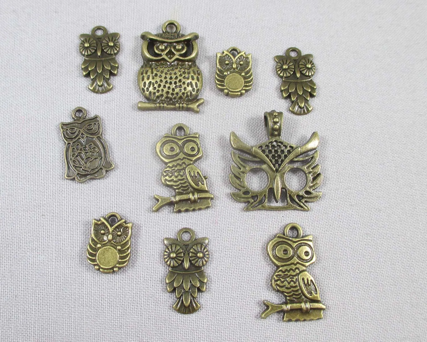 50% OFF!! Mixed Owl Charms Antique Bronze Tone 10pcs (1955)