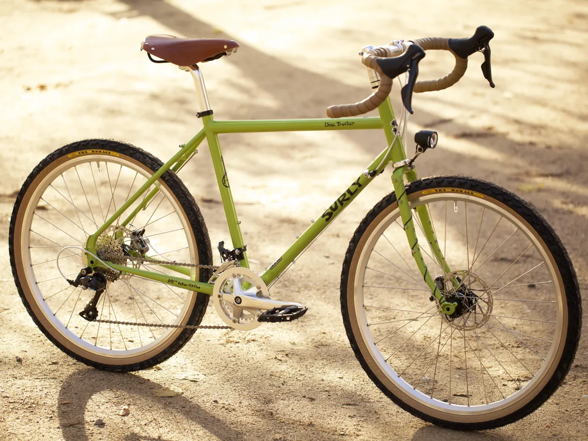 CAROLE'S SURLY DISC TRUCKER PEA LIME SOUP