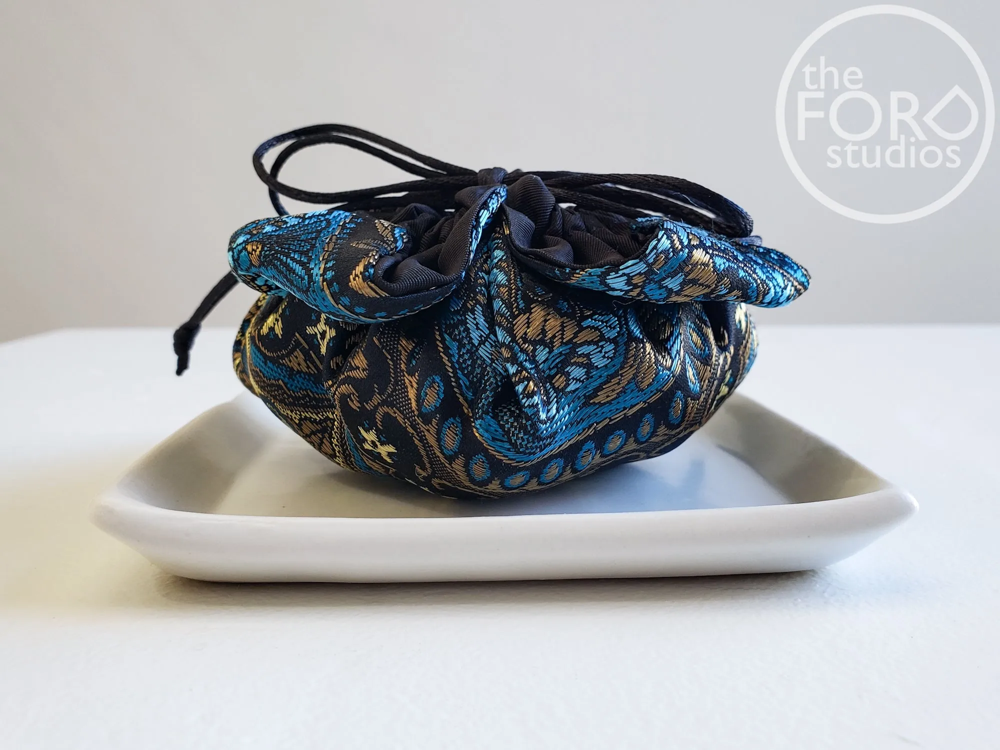 Chrysanthemum Bag by Rachel Gibson