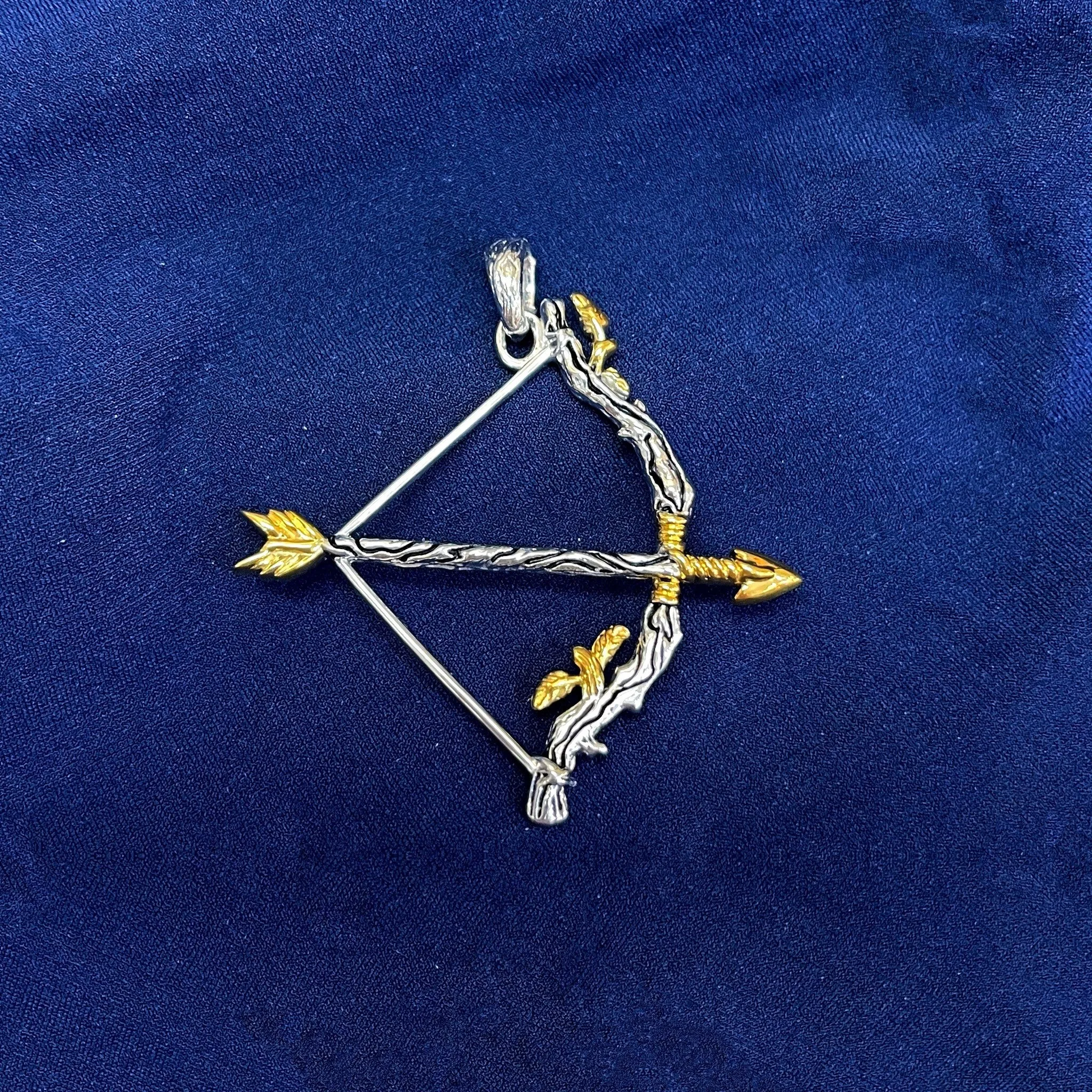 Illusen’s Bow Pendant