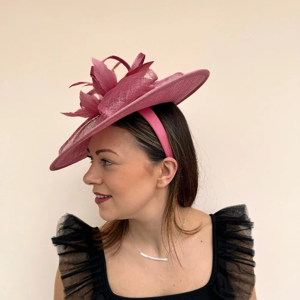 J Bees JB24/28 Feather Centre Hatinator In Pinks