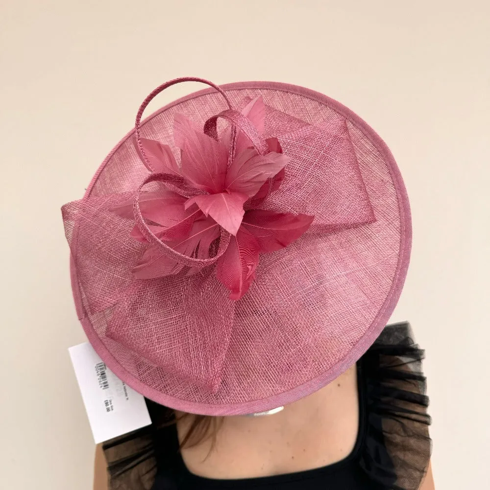 J Bees JB24/28 Feather Centre Hatinator In Pinks