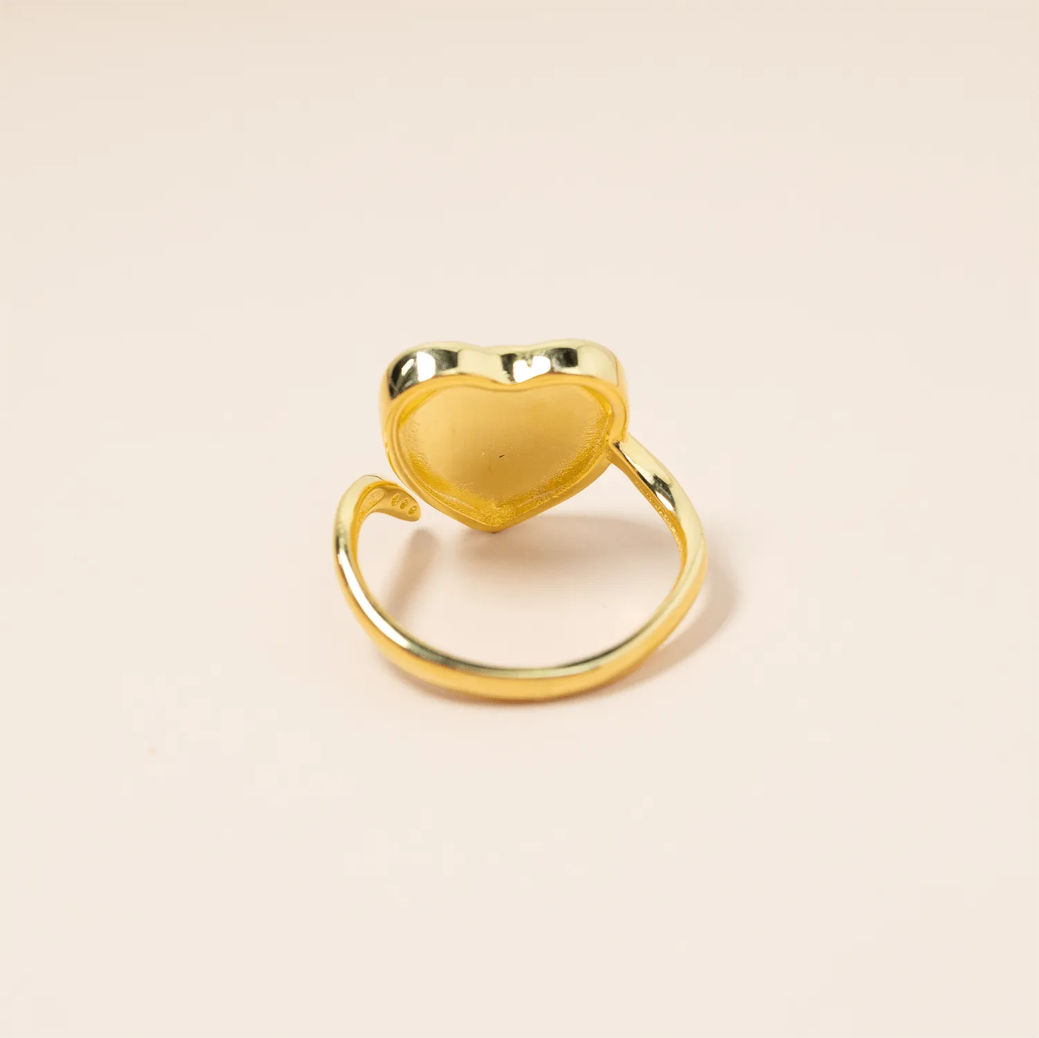 Luna Love Ring in Gold